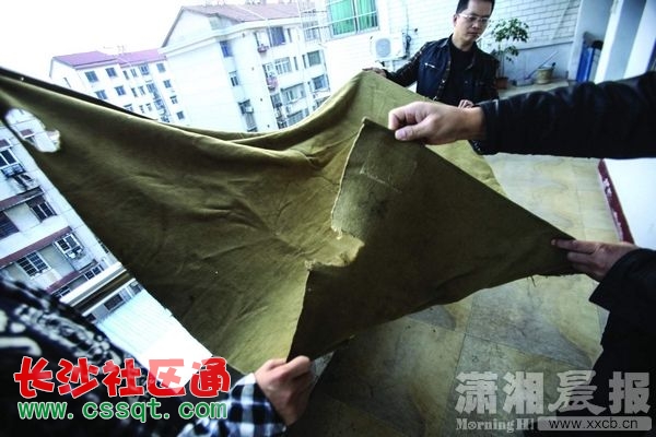 huangj1312189_nEO_IMG.jpg